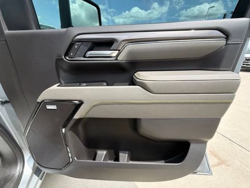 Certified 2026 Chevrolet Silverado 2500 ZR2 AWD/4WD image 26