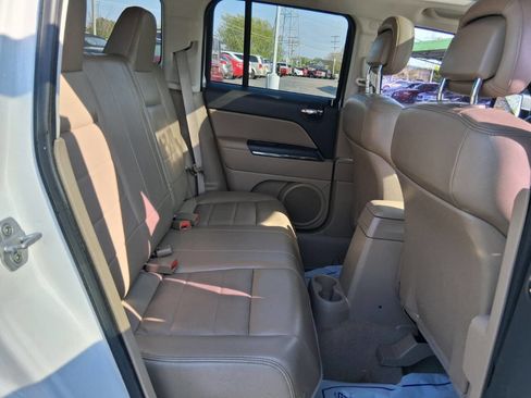 Used 2012 Jeep Patriot Limited w/ Sun/Sound Group FWD image 15