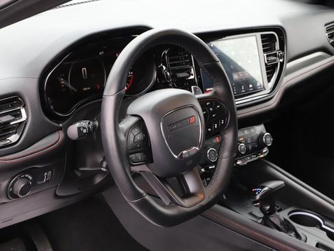 Used 2025 Dodge Durango GT image 13