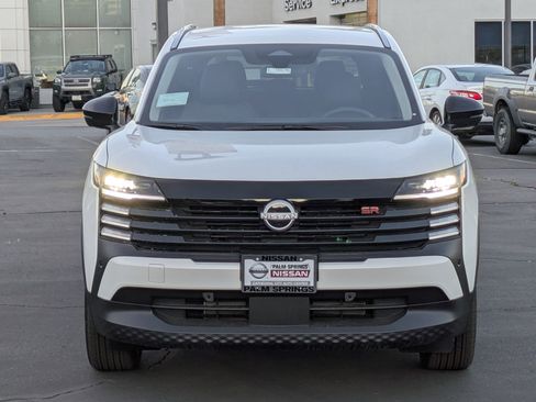 New 2026 Nissan Kicks SR image 7