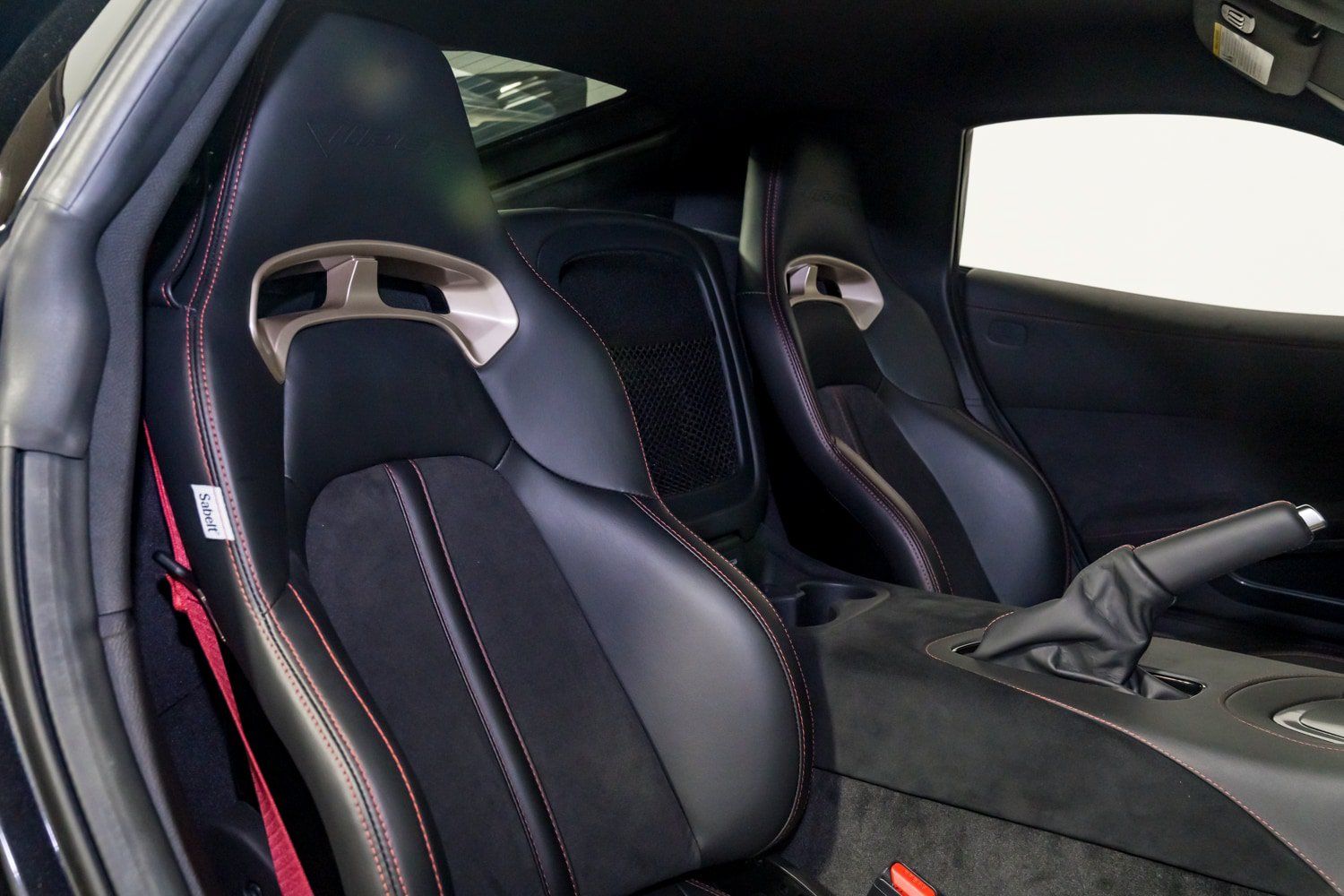 Used 2016 Dodge Viper GTC w/ ACR Package RWD image 28