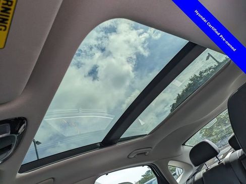 Used 2025 Hyundai Sonata Limited image 19