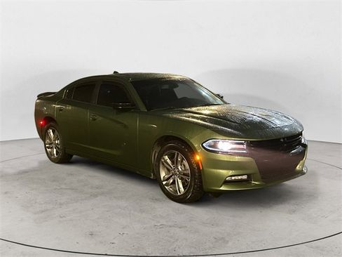 Used 2021 Dodge Charger SXT w/ Blacktop Package image 7