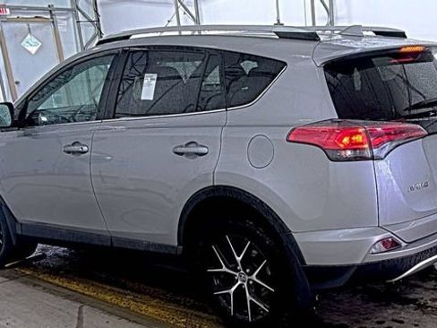 Used 2016 Toyota RAV4 SE w/ Advanced Technology Package AWD/4WD image 3
