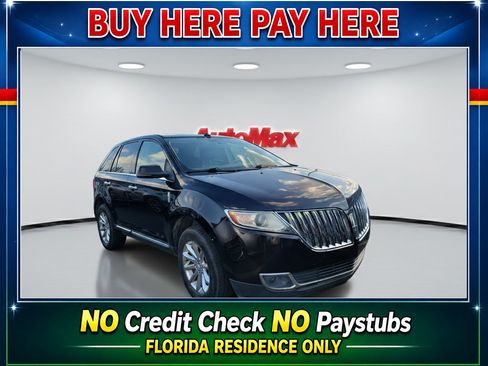 Used 2013 Lincoln MKX FWD image 1