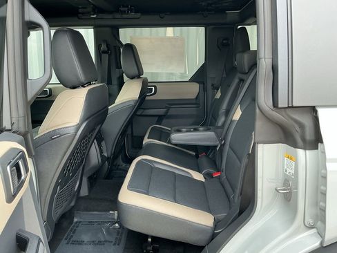 New 2026 Ford Bronco Big Bend image 18