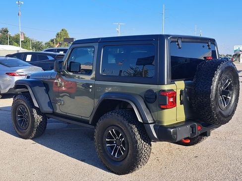 New 2025 Jeep Wrangler Rubicon w/ Xtreme 35 Tire Package image 7