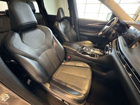 Certified 2023 INFINITI QX60 Luxe w/ Cargo Package AWD/4WD image 26