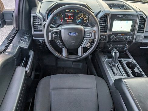 Used 2018 Ford F150 XLT w/ Equipment Group 302A Luxury image 9