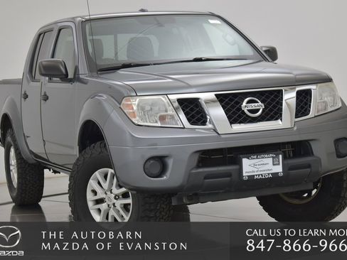 Used 2016 Nissan Frontier SV image 1