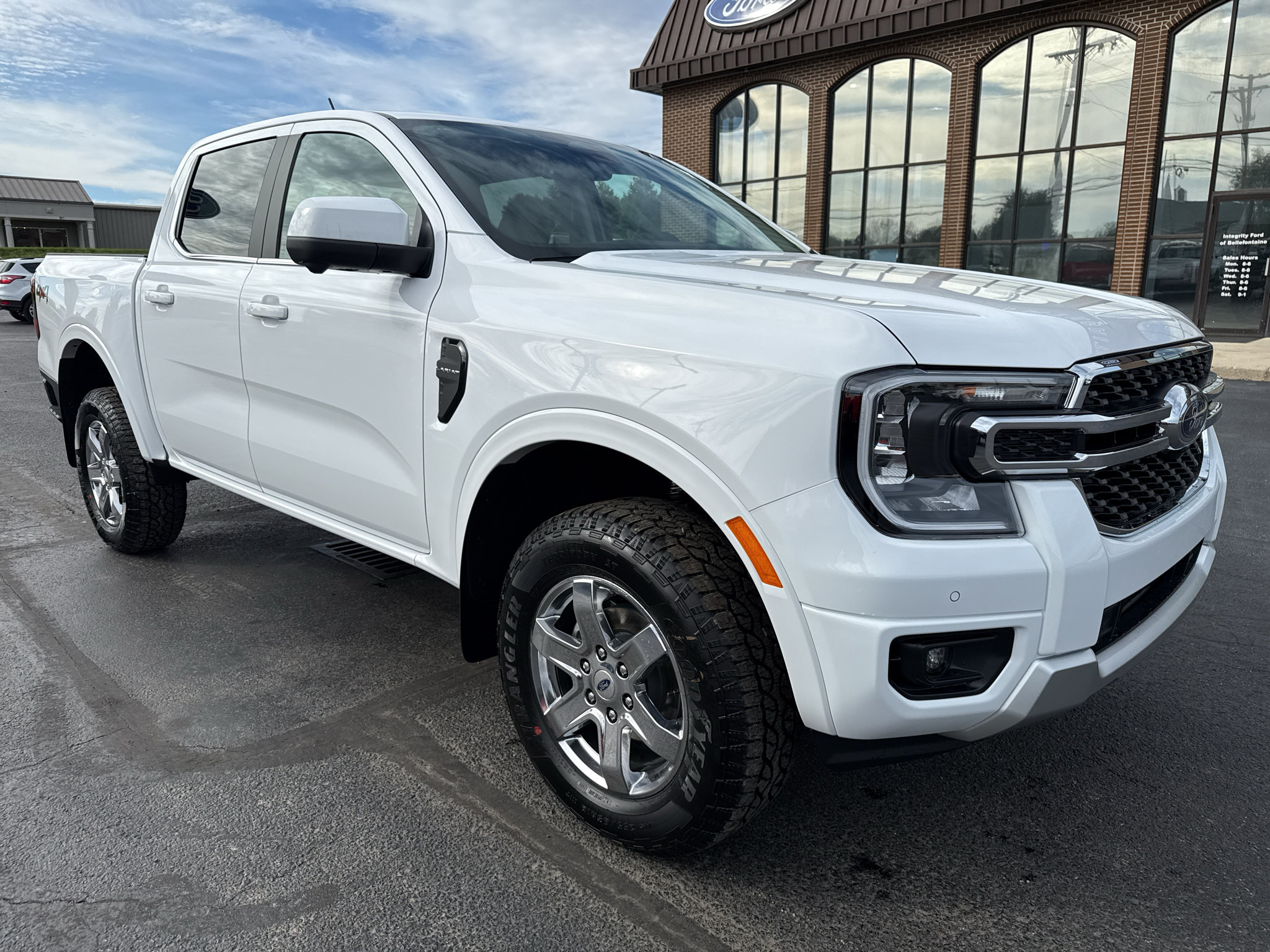 New 2026 Ford Ranger Lariat AWD/4WD image 2