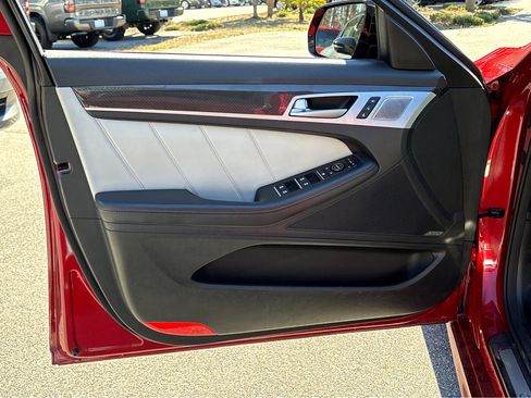 Used 2018 Genesis G80 3.3T Sport image 22