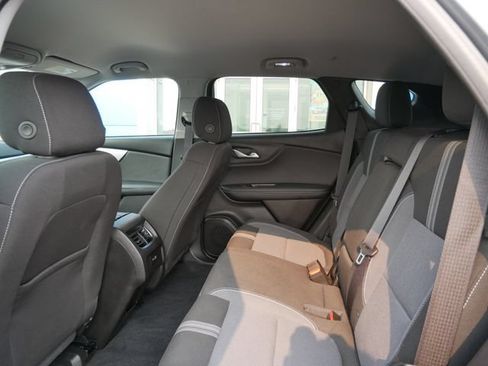 Used 2024 Chevrolet Blazer LT w/ Convenience Package AWD/4WD image 8