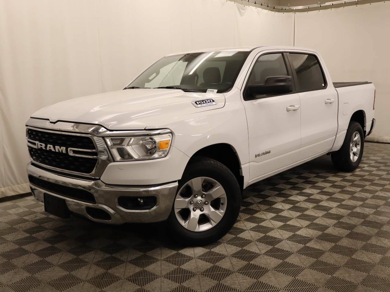 Used 2022 RAM 1500 Lone Star RWD image 1