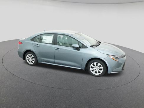 New 2026 Toyota Corolla LE image 12