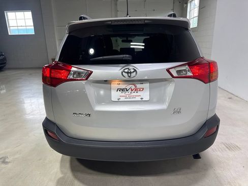 Used 2014 Toyota RAV4 LE AWD/4WD image 6