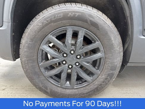 Used 2019 GMC Acadia SLT image 45