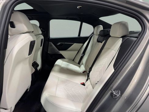 New 2026 BMW 530i xDrive w/ M Sport Package image 10