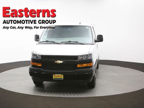 Used 2021 Chevrolet Express 2500 image 51