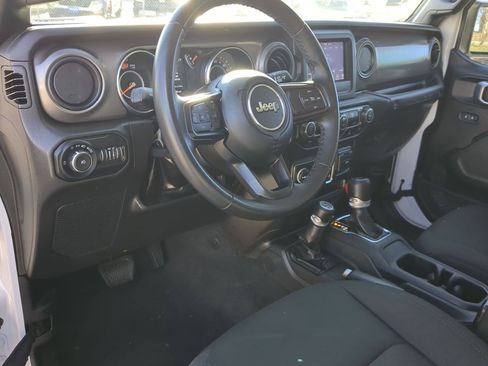 Used 2022 Jeep Wrangler Sport S image 13