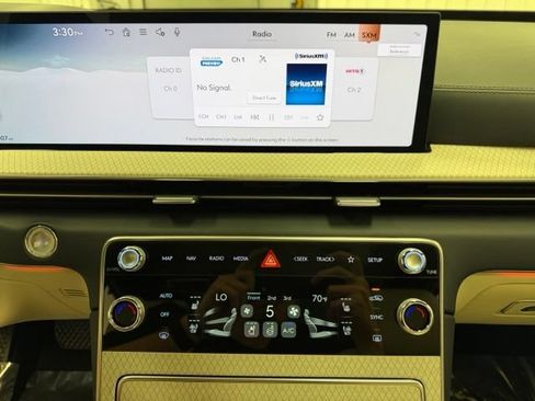 Used 2026 Genesis GV80 3.5T Prestige AWD/4WD image 11