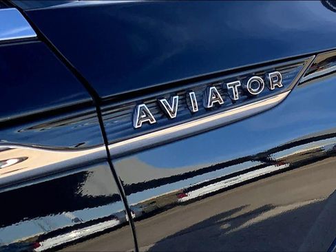 Used 2020 Lincoln Aviator Black Label w/ Dynamic Handling Package image 9
