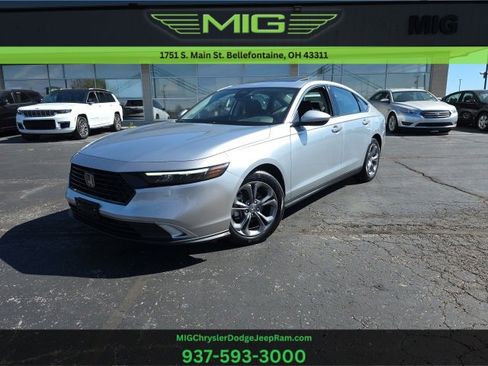 Used 2024 Honda Accord EX image 1