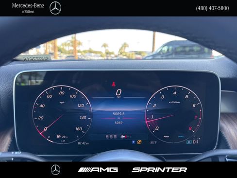 Certified 2025 Mercedes-Benz GLC 300 image 29