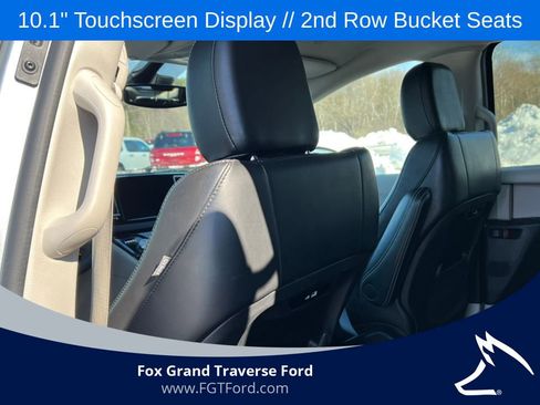 Used 2024 Chrysler Pacifica Touring-L image 28