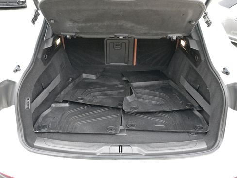 Certified 2018 Maserati Levante image 44