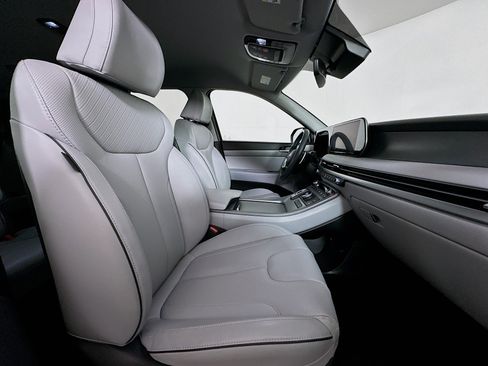 Used 2025 Hyundai Palisade SEL image 33