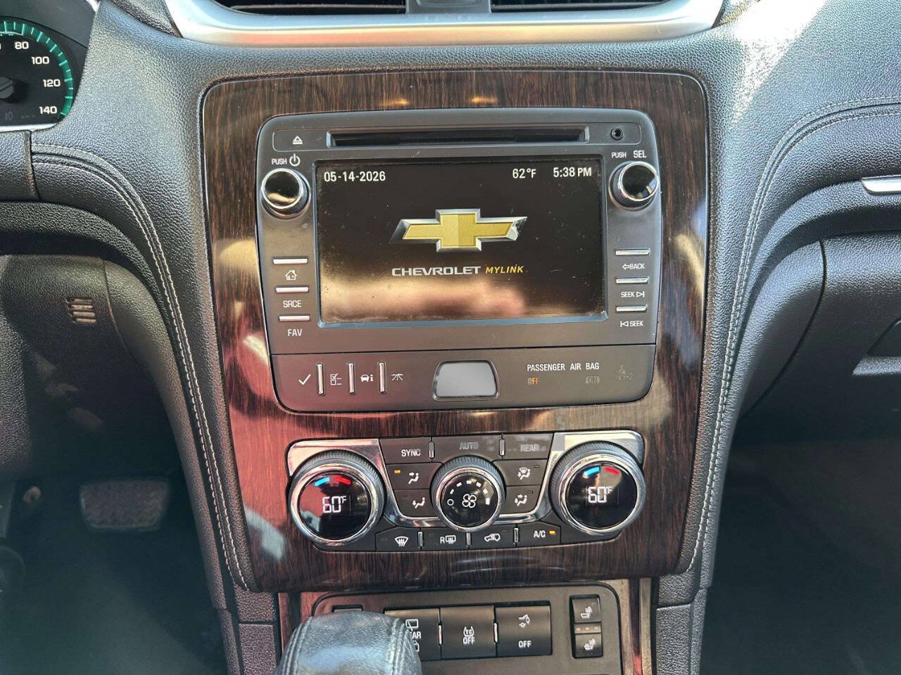 Used 2017 Chevrolet Traverse LT AWD/4WD image 22