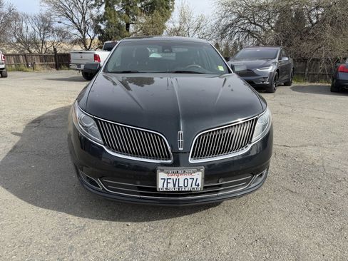 Used 2014 Lincoln MKS w/ Equipment Group 101A image 8