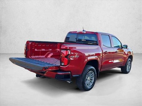 New 2026 Chevrolet Colorado LT w/ LT Convenience Package AWD/4WD image 2