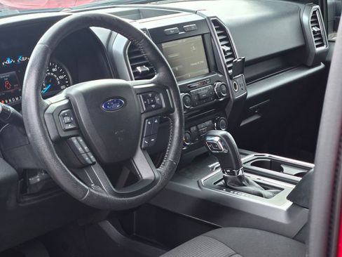 Used 2015 Ford F150 XLT w/ Equipment Group 302A Luxury image 33