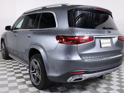 Used 2025 Mercedes-Benz GLS 450 4MATIC w/ AMG Line Exterior image 4