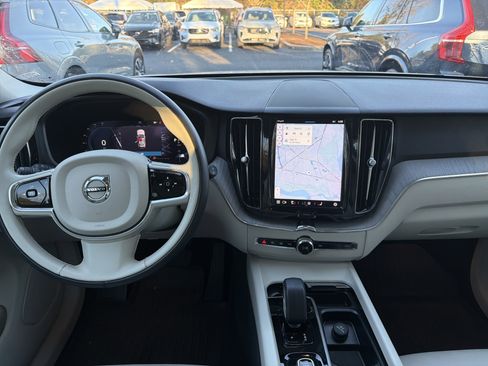 Certified 2023 Volvo XC60 B5 Plus w/ Climate Package image 30