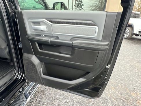 Used 2019 RAM 2500 Big Horn image 17