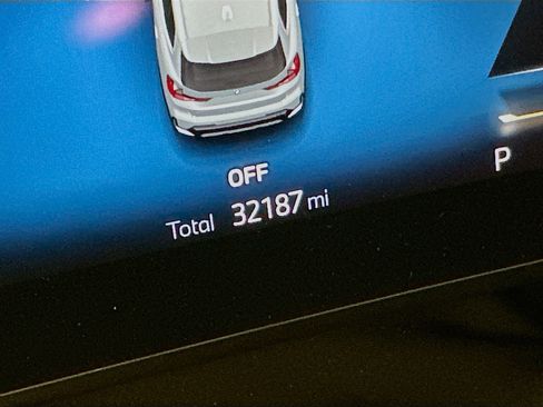 Used 2025 BMW X1 xDrive28i image 19