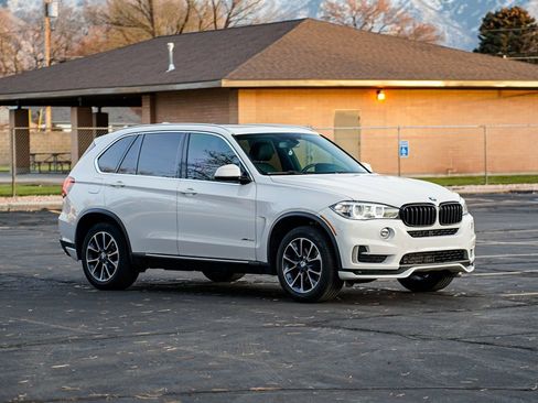 Used 2017 BMW X5 xDrive35i image 3
