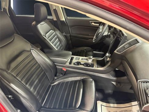 Used 2023 Ford Edge SEL w/ Convenience Package image 15