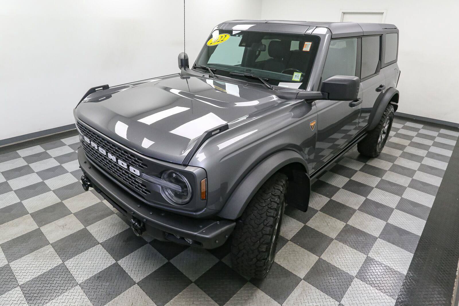 Used 2022 Ford Bronco Badlands AWD/4WD image 6