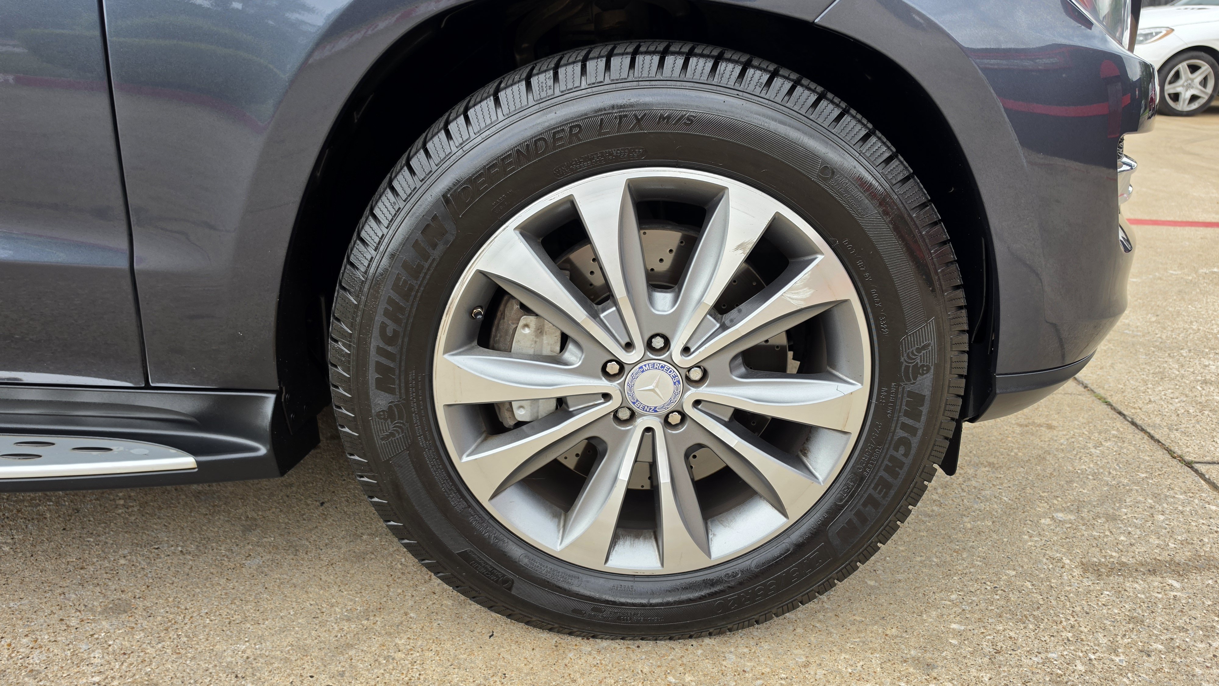 Used 2013 Mercedes-Benz GL 450 4MATIC w/ Premium 1 Pkg image 17