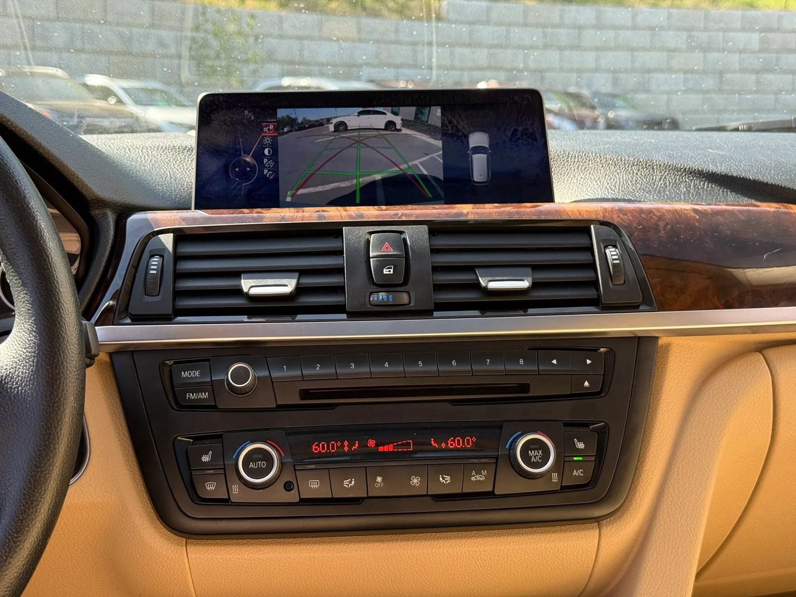 Used 2014 BMW 328i xDrive Wagon AWD/4WD image 23