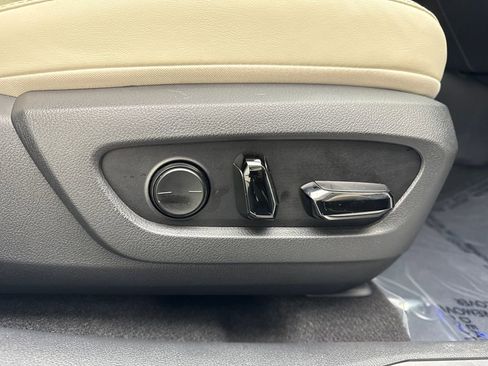 Used 2025 Lexus RX 350 Premium Plus w/ Convenience Package FWD image 46