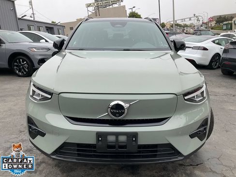 Used 2023 Volvo XC40 Recharge Plus w/ Protection Package Premier AWD/4WD image 2