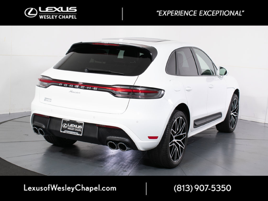 Used 2024 Porsche Macan AWD/4WD image 4