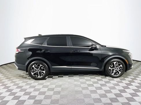Used 2024 Kia Sportage EX FWD image 9