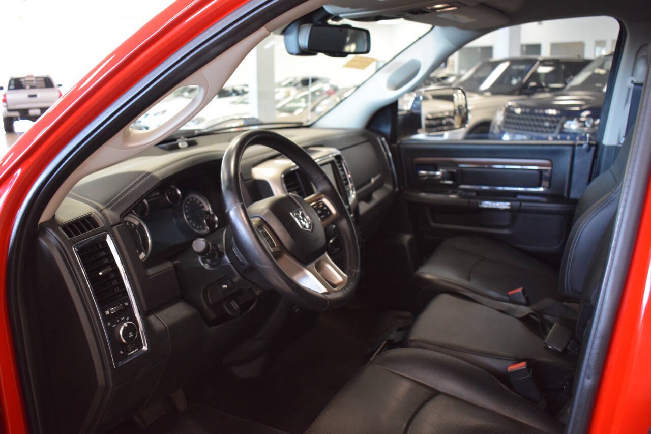 Used 2016 RAM 1500 Laramie w/ Convenience Group AWD/4WD image 39