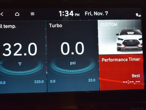 Used 2021 Hyundai Veloster N image 25